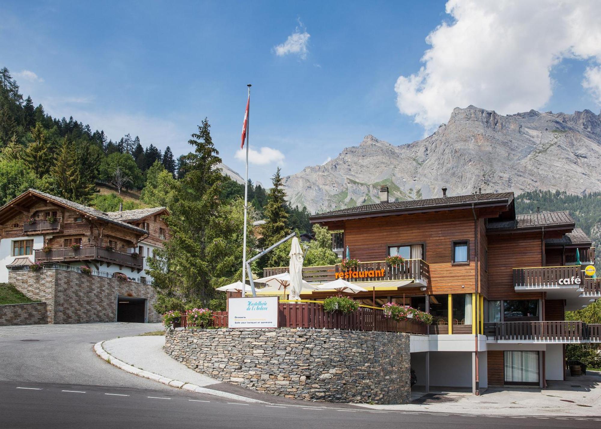 Between Boutique Hotel Chamoson Екстер'єр фото