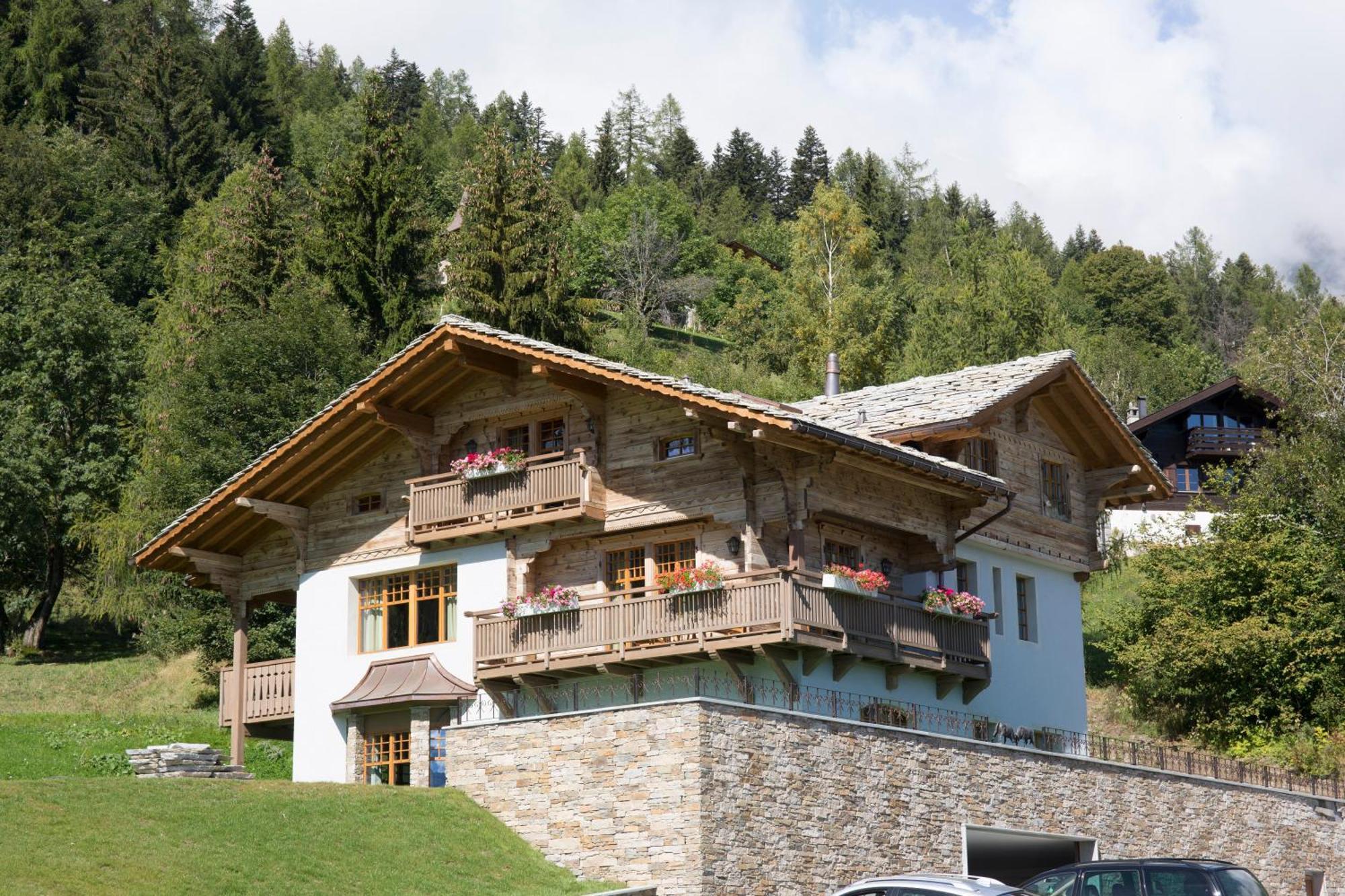 Between Boutique Hotel Chamoson Екстер'єр фото