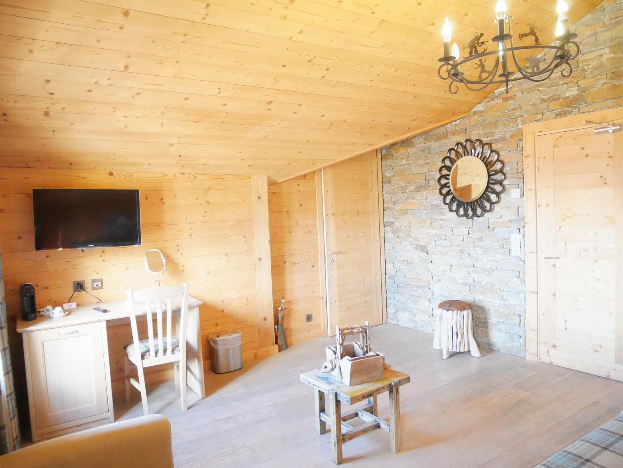 Between Boutique Hotel Chamoson Екстер'єр фото