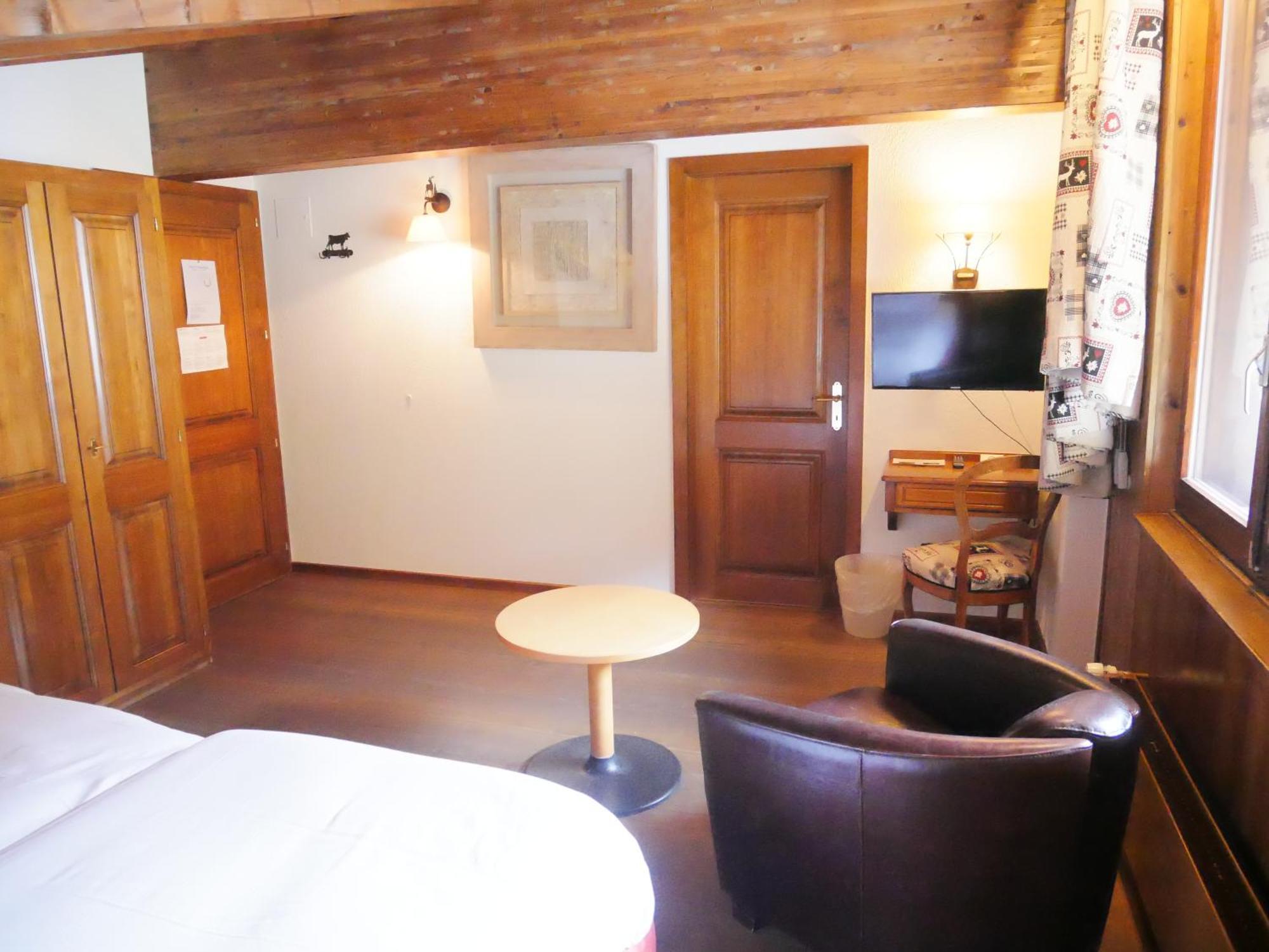 Between Boutique Hotel Chamoson Екстер'єр фото